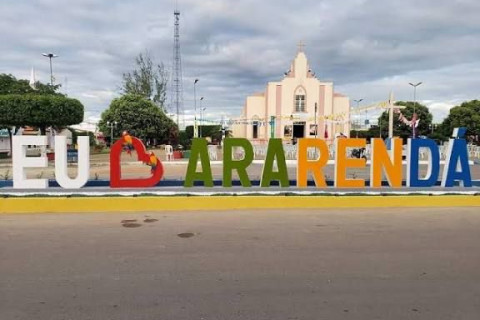 Mulher é conduzida à delegacia por suspeita de descumprir medida protetiva em Ararendá