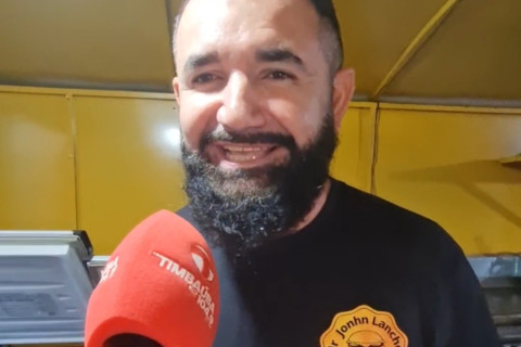 Carnaval Chame Gente 2026 impulsiona vendas e aquece o comércio em Nova Russas