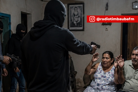 Família é rendida durante assalto na zona rural de Crateús; criminosos levam dinheiro e relógios