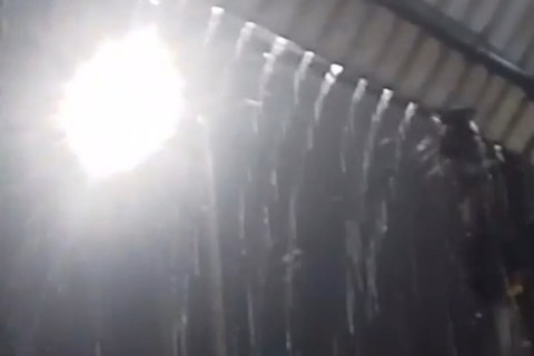 Chuva marca início da noite em Santa Quitéria e muda o clima na cidade