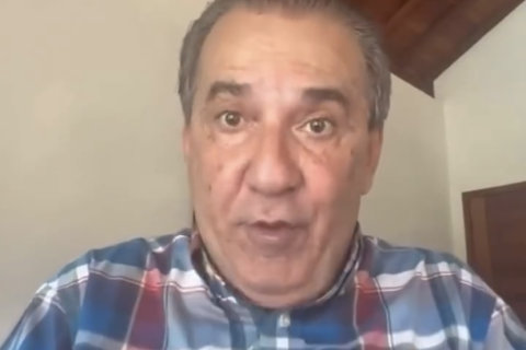 Silas Malafaia pede doações a fiéis para comprar novo avião