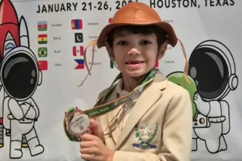 Criança cearense superdotada conquista medalha em olimpíada internacional de ciências nos EUA