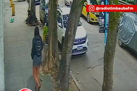 Mulher é engolida por bueiro após tampa ceder no Rio de Janeiro