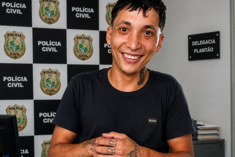Baleado com tiro de fuzil, com extensa ficha criminal, dá entrada no hospital de Nova Russas e versão levanta dúvidas