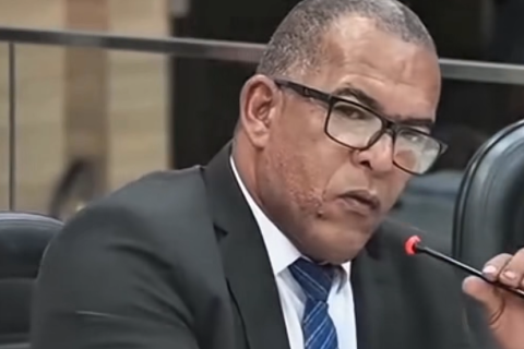 Vereador de Brumado afirma que salário de R$ 13 mil "não dá para fazer uma feira"