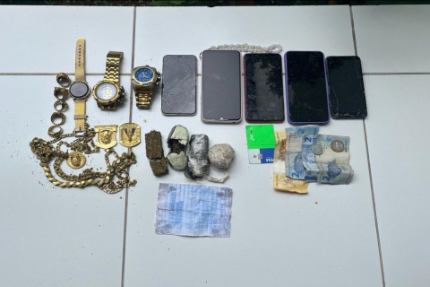 RAIO prende suspeito por tráfico de drogas em Ipueiras