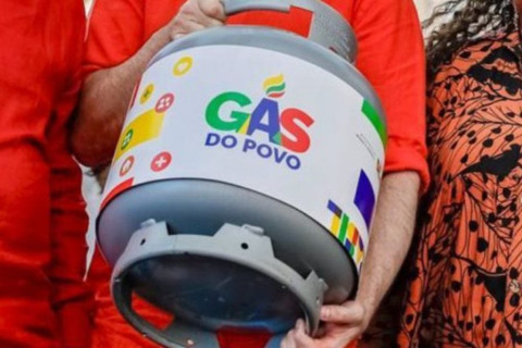 Vale-gás é liberado para 4,5 milhões de famílias a partir desta segunda (23)