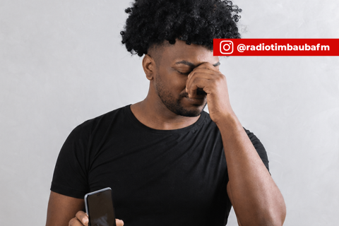 Empresas oferecem empréstimo com celular como garantia e bloqueiam aparelhos