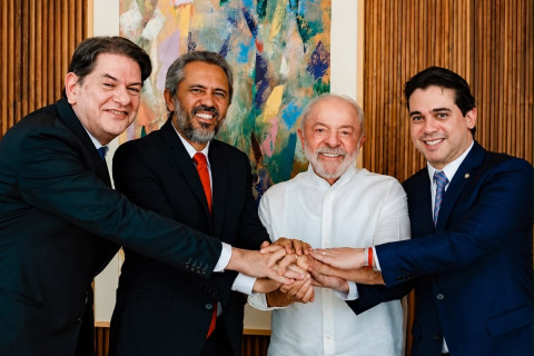 Aliança governista define chapa ao Senado no Ceará com Cid Gomes e Júnior Mano