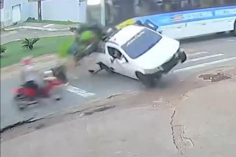 Batida violenta assusta moradores e mobiliza socorro