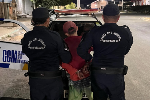 Guarda Municipal de Nova Russas prende suspeito de incendiar box no Mercado das Frutas