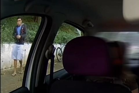 Homem quebra vidro de carro e rouba celular de passageira em SP