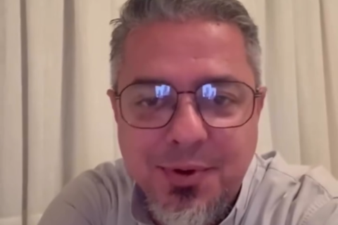 Após críticas, padre abre mão de prêmio e manda refazer o sorteio